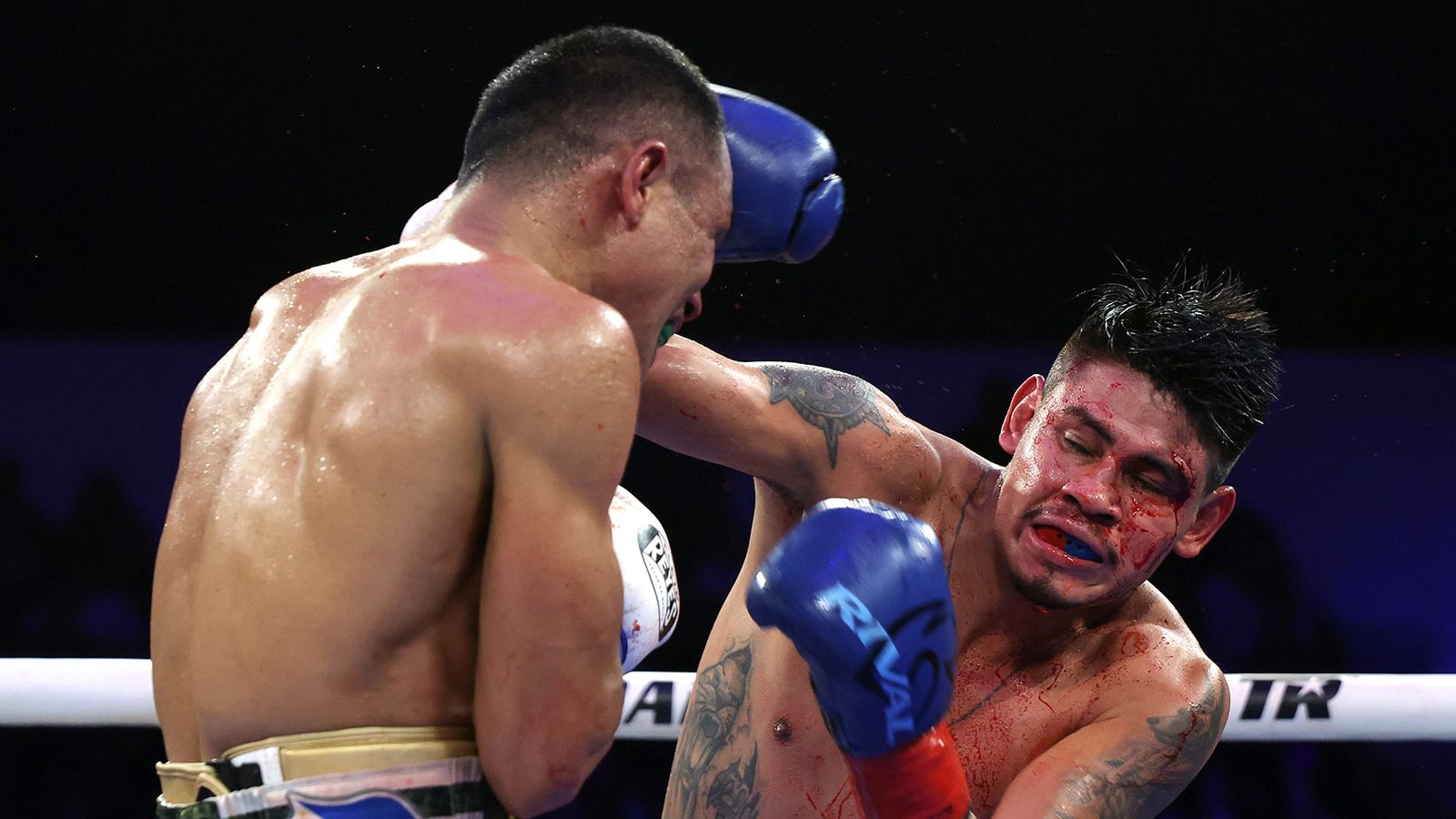 El presidente de Top Rank quiere llevar la revancha Navarrete-Suárez a Filipinas para octubre.