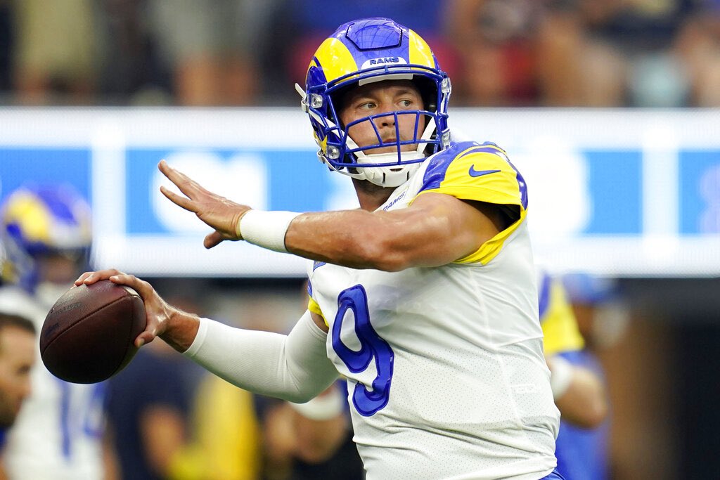 Stafford acordó una extensión de contrato con Los Ángeles durante el Combine de la NFL.