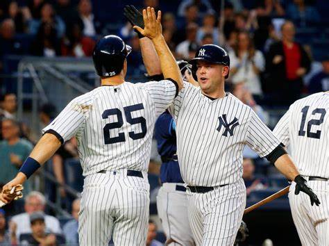 YANKEES URGIDOS DE VICTORIAS