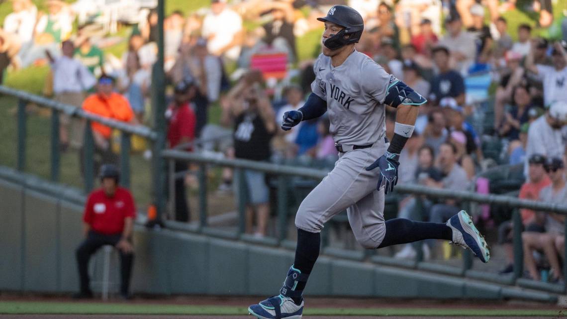 AARON JUDGE RECORRE LAS BASES