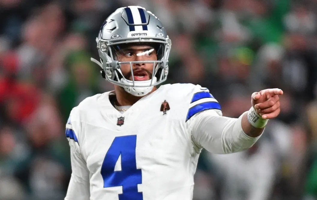 Dak Prescott no muestra ningún interés en George Pickens y deja en duda su conexión con Jerry Jones y los Cowboys.