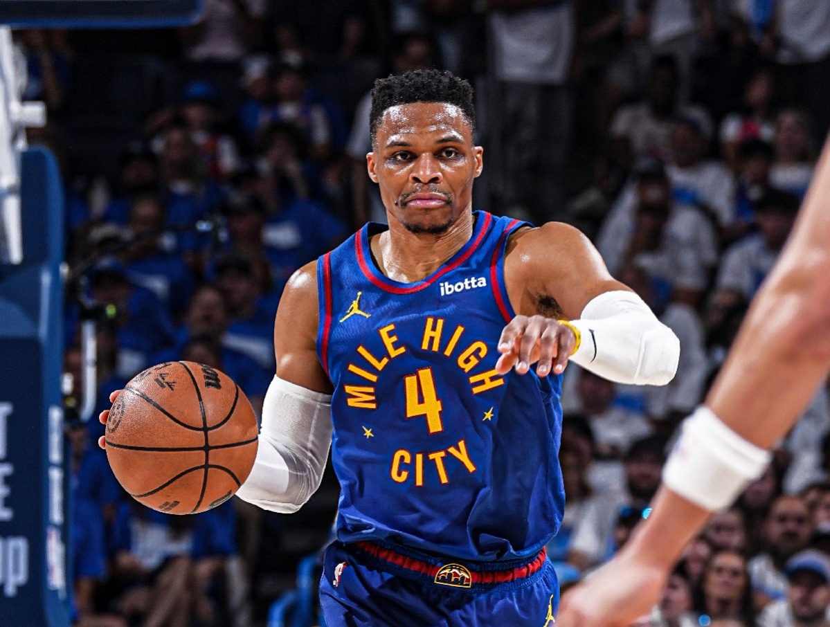 Denver juega hoy en casa el juego 5 de semifinales.