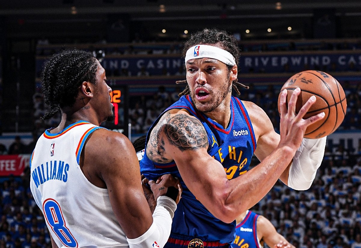 Los Nuggets reciben el día de hoy en el juego 6 de semifinales.