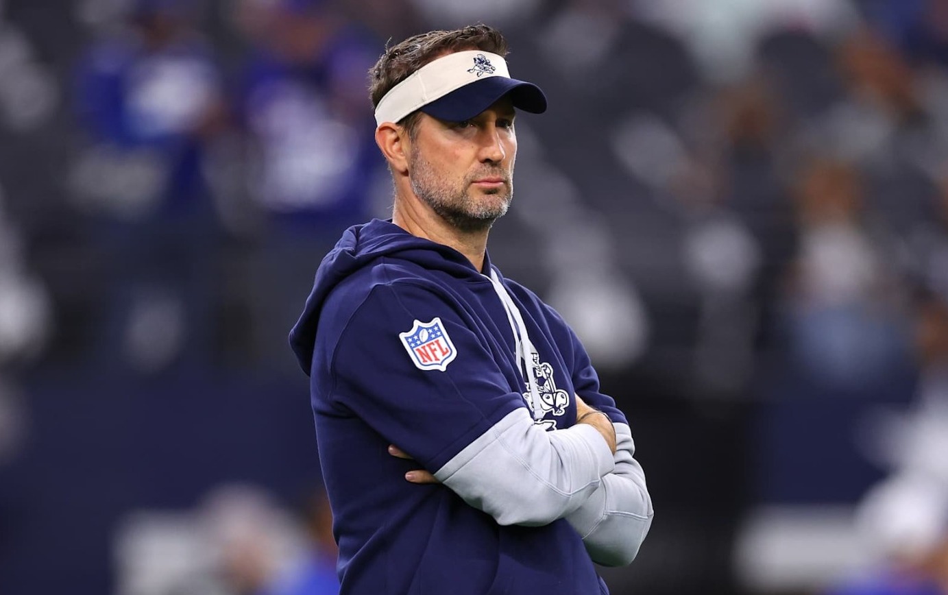 Brian Schottenheimer se afianza cada vez más como entrenador en jefe por primera vez.
