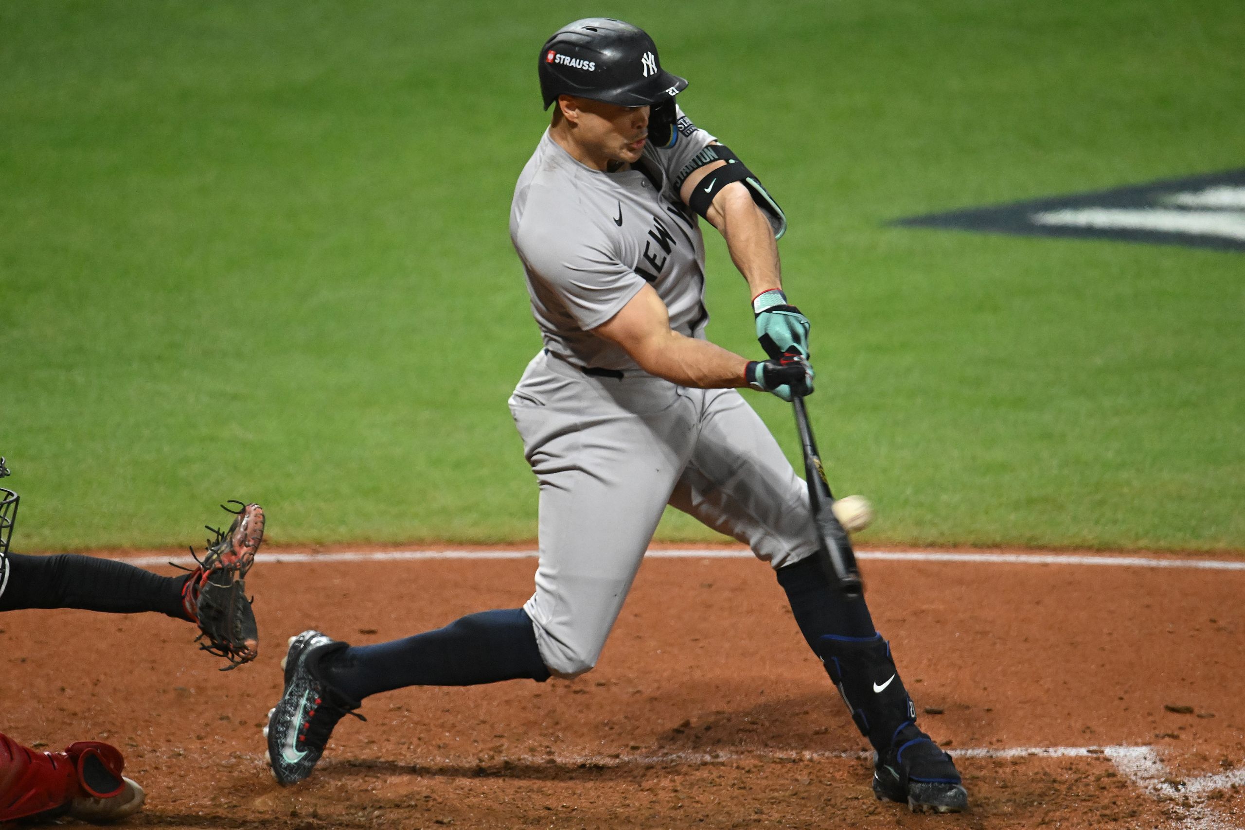 GIANCARLO STANTON PODRÍA VOLVER